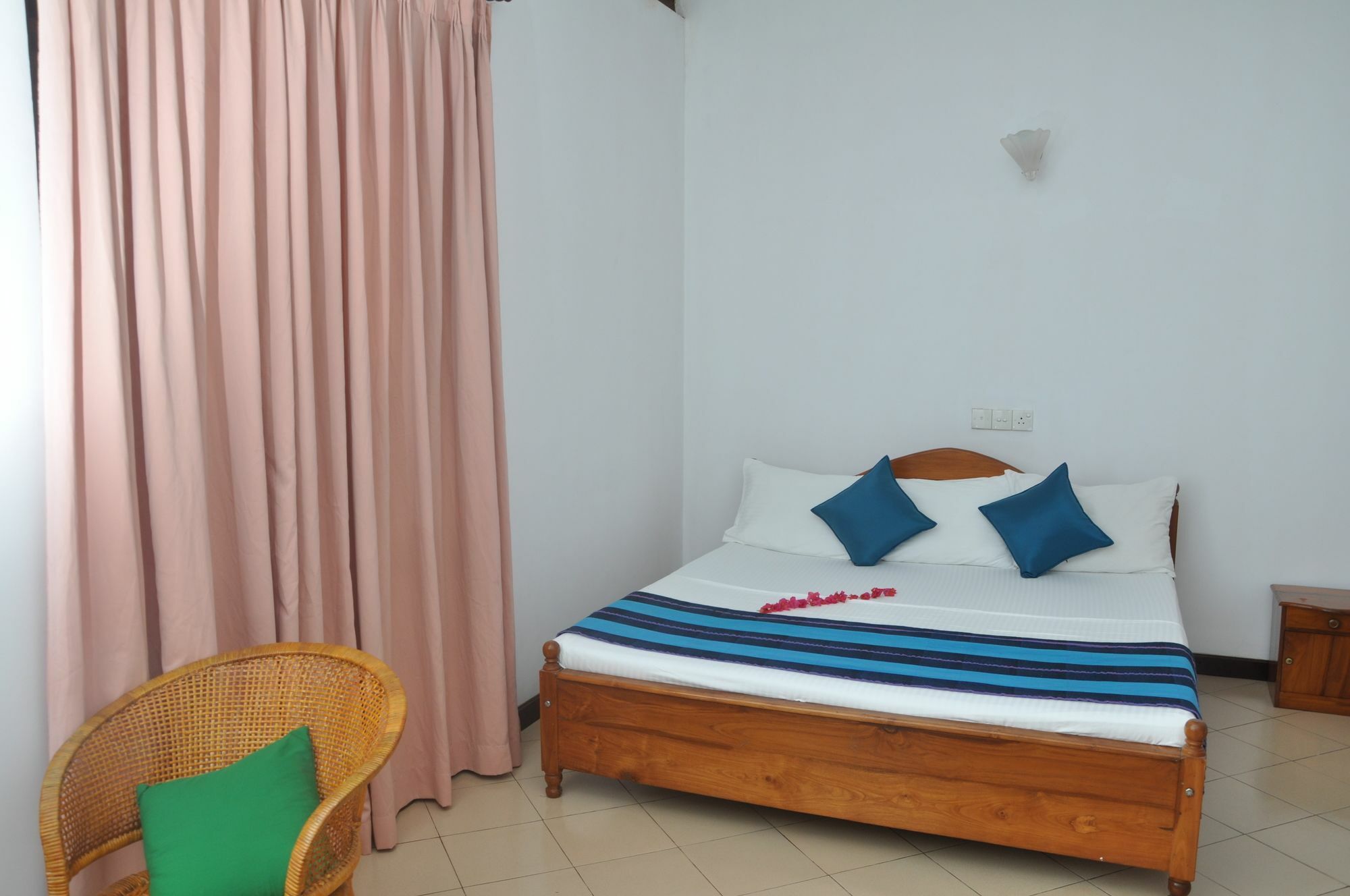 Shakuna Villa Hikkaduwa Exterior foto